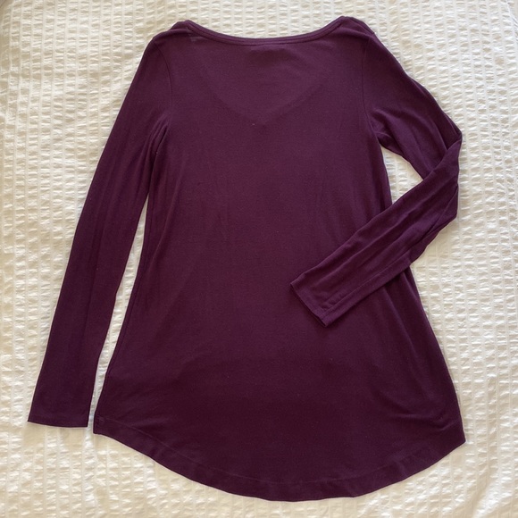 Express One Eleven Highlow Long Sleeve - Picture 2 of 4